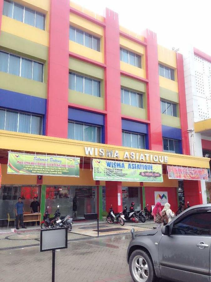 Wisma Asiatique Hotel Pekanbaru Esterno foto
