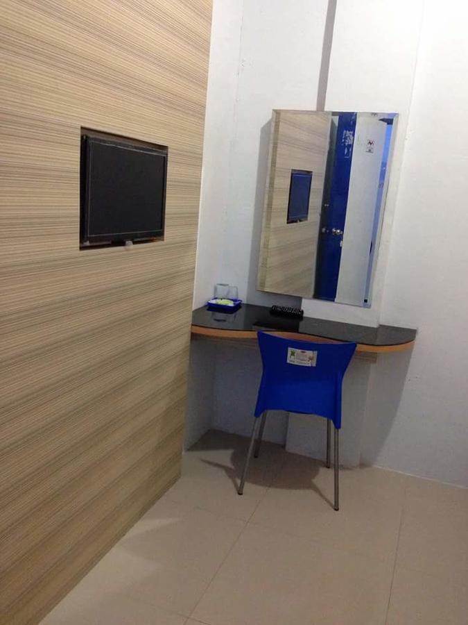 Wisma Asiatique Hotel Pekanbaru Esterno foto