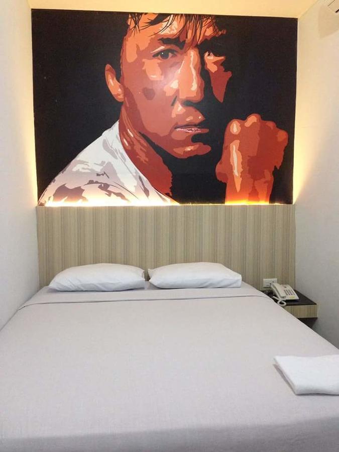Wisma Asiatique Hotel Pekanbaru Esterno foto